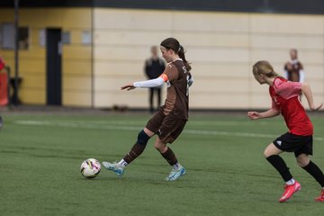 Bild 124 - wBJ FC St. Pauli - Walddoerfer SV : Ergebnis: 3:4